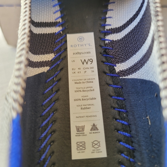 New! Rothy’s sz 9 VIB Inverse Stripe Points Flats NIB - Picture 7 of 9